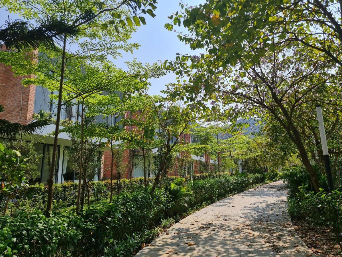 Wyndham Grand Vedana Ninh Binh Resort エクステリア 写真