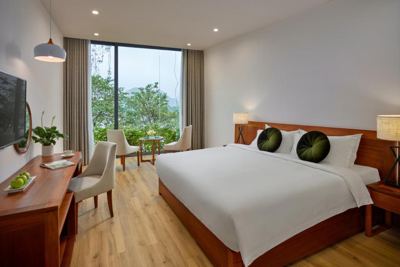 Wyndham Grand Vedana Ninh Binh Resort エクステリア 写真