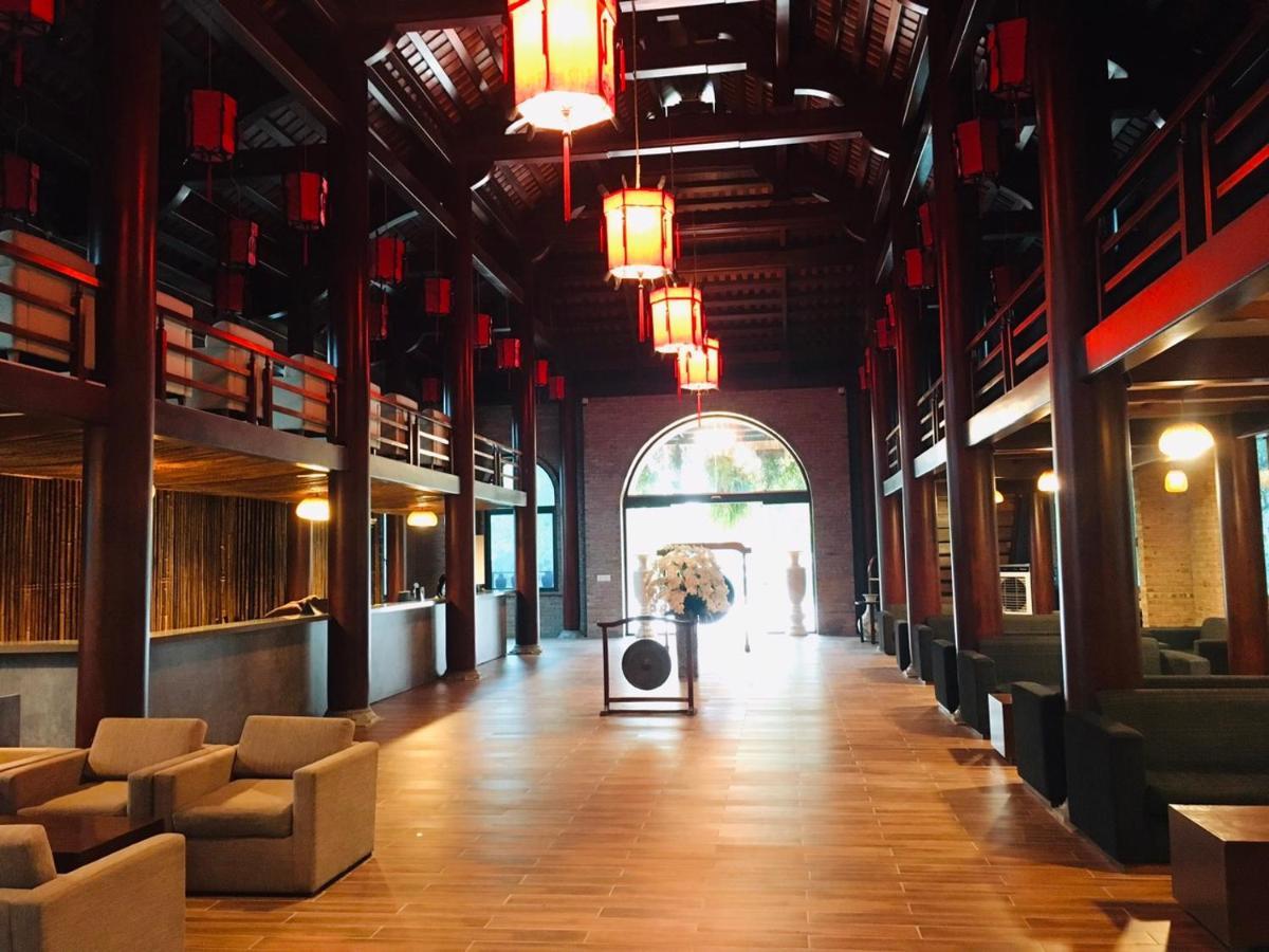 Wyndham Grand Vedana Ninh Binh Resort エクステリア 写真
