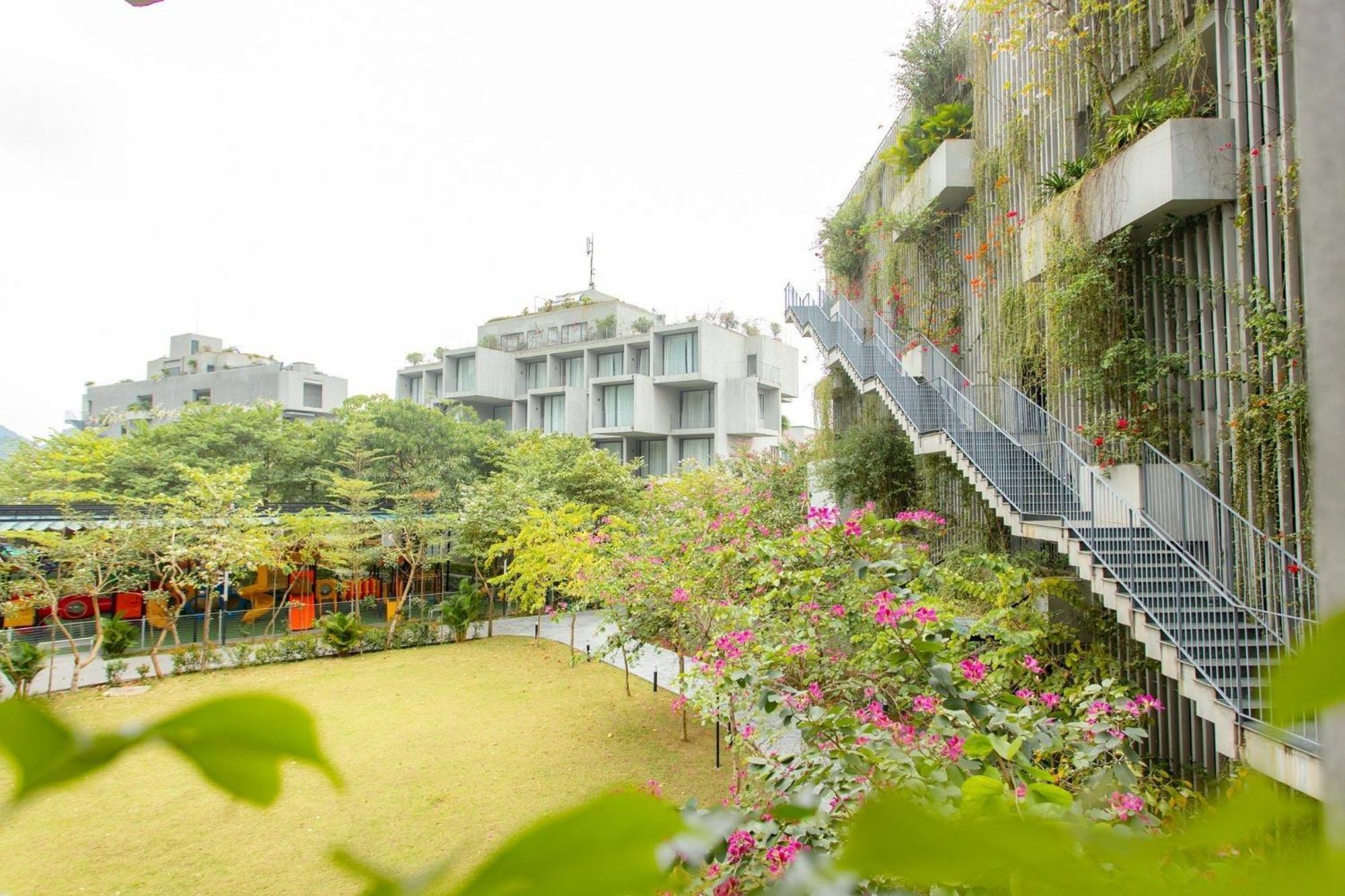Wyndham Grand Vedana Ninh Binh Resort エクステリア 写真